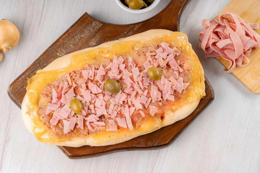 Pizza mediana de jamón