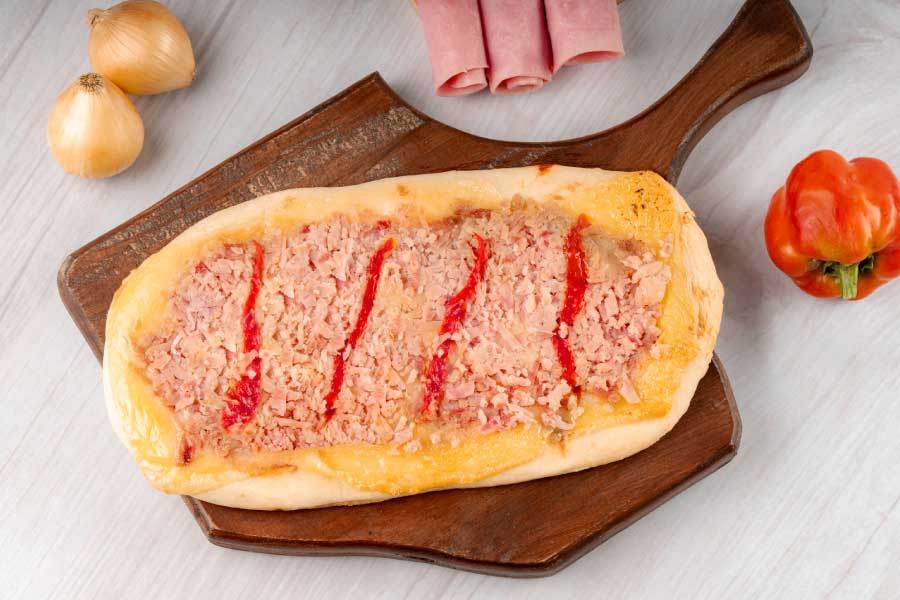 Pizza mediana especial